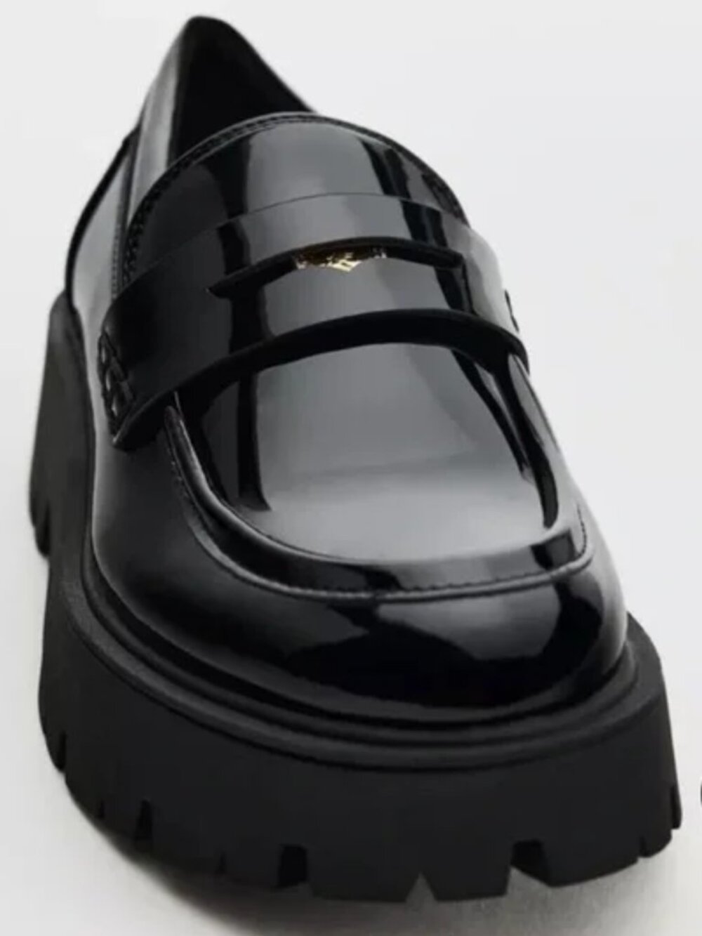 ZARA Black Chunky Loafers – Size 40 (US 9.5) – Platform Lug Sole